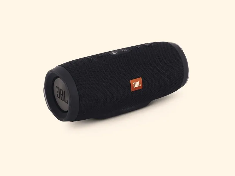 Jak w prosty sposób sparować głośnik JBL Charge 3?