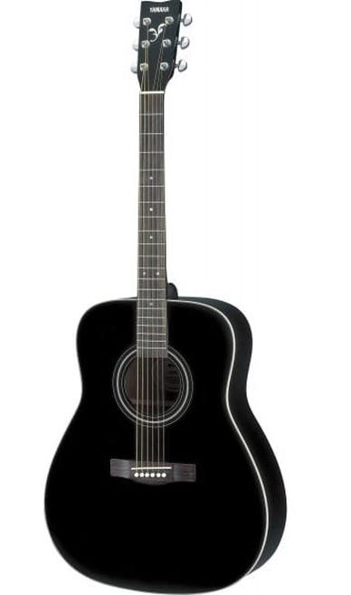 Gitara akustyczna