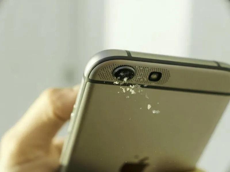Naprawa głośnika w telefonie